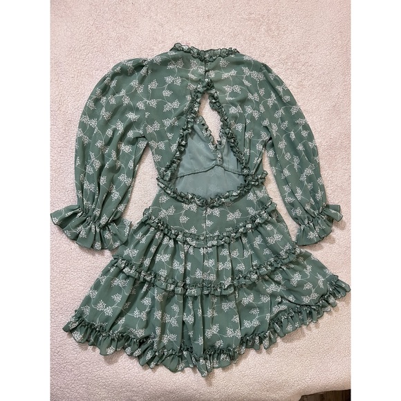 Aura Ruffled Floral Green Dress (NWT) - Picture 11 of 14